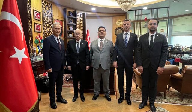 MHP Heyetinden Bahçeli’ye kongre raporu
