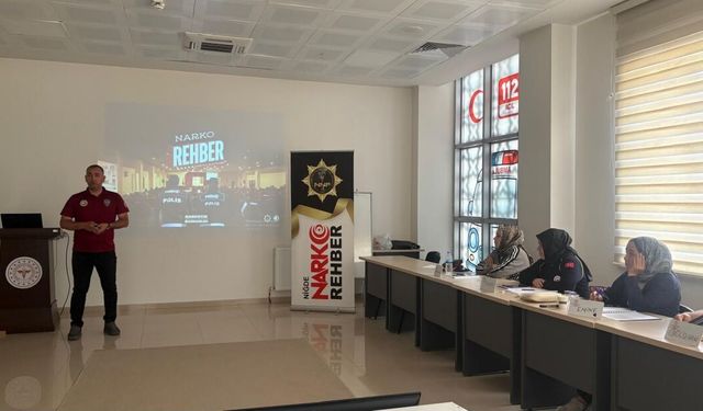 608 Vatandaşa Narkotik eğitimi