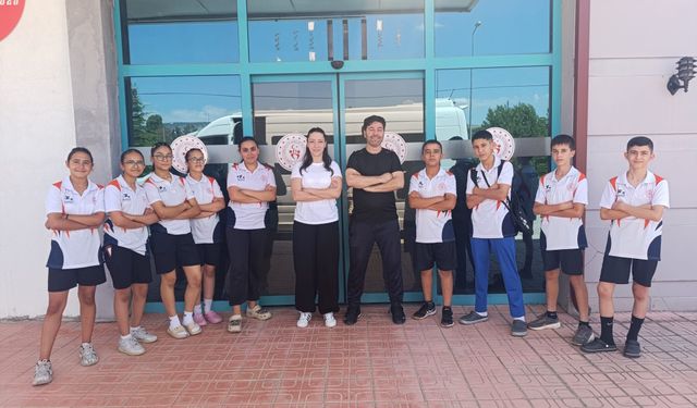 Niğde Badminton Takımı Türkiye Şampiyonu Oldu