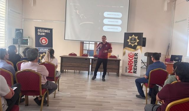 Anneler ve gençler bilgilendirildi