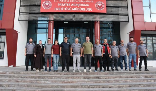 Emiralioglu’ndan Enstitüde ağırlandı