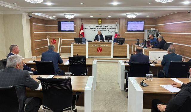 Mecliste CHP'den istifa ve altyapı protokolü