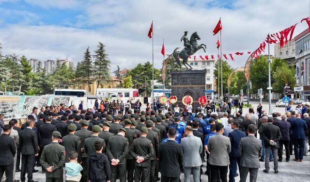 Gaziler Günü tören ve programlarla kutlandı