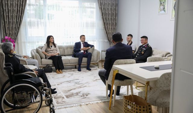 Vali Akmeşe’den Gazilere ziyaret