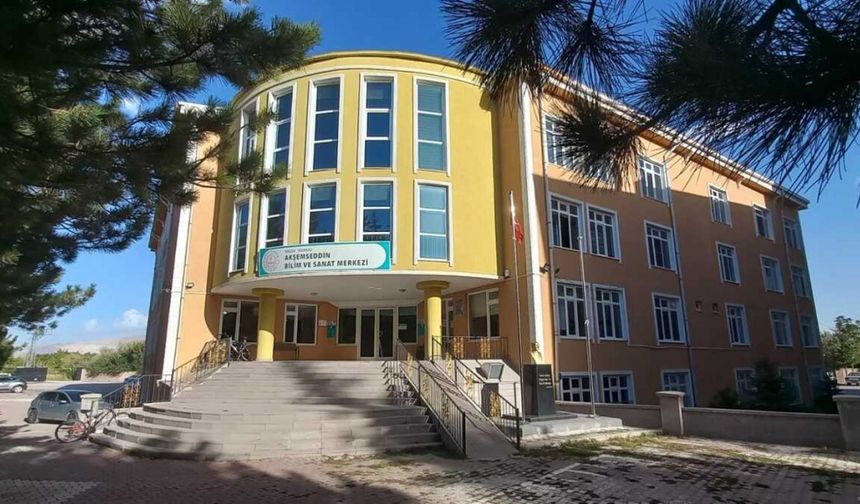 BİLSEM öğretmenleri ödüllendirildi