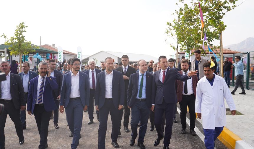 Bor’da Pet-i Bor hizmete açıldı
