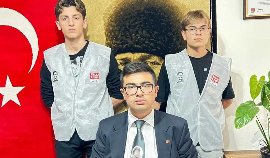 Gençler, ülkenin yanan meşaleleridir
