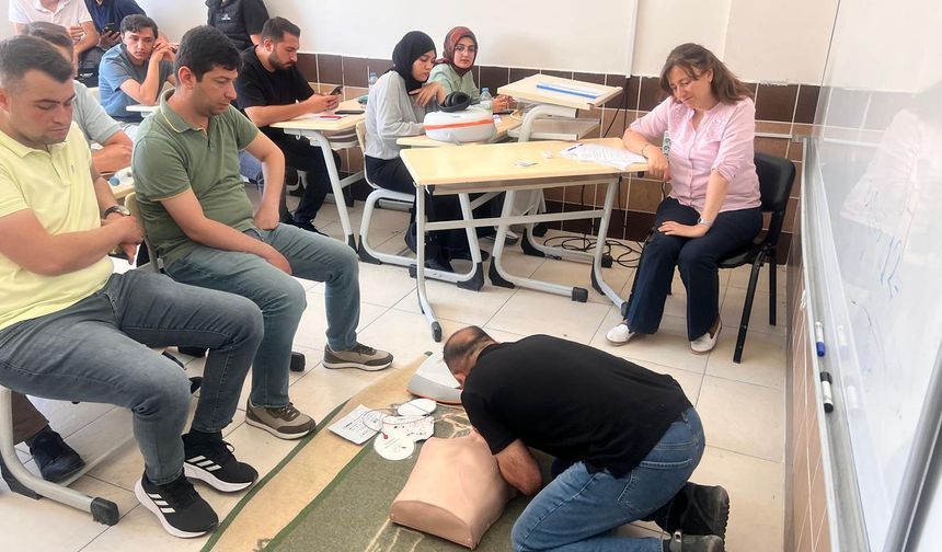 Niğde Halk Eğitimi Merkezi’nden İlk Yardım Kursu’na Ziyaret: “Her Kurs Bir Umuttur”