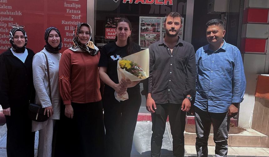 Anahtar Parti Niğde Kadın Kolları’ndan Niğde Haber Gazetesi’ne Ziyaret