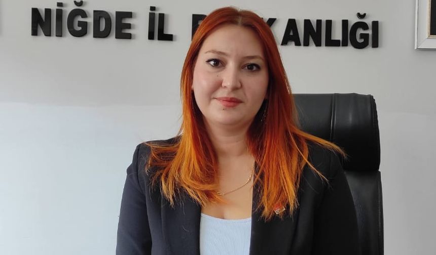 CHP Niğde İl Kadın Kolları’ndan Kadın Cinayetlerine Tepki: “Bu Sessizliğe Razı Değiliz, Hayatı Savunmak İçin Başkaldırıy