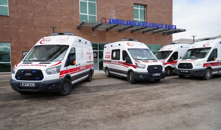 Niğde’de Oto Galeri Önünde Silahlı Saldırı: 1 Yaralı