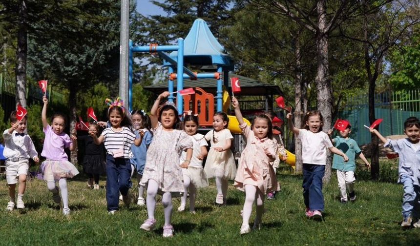 İkinci Dönem ‘Bayrak Teması’ ile başlayacak