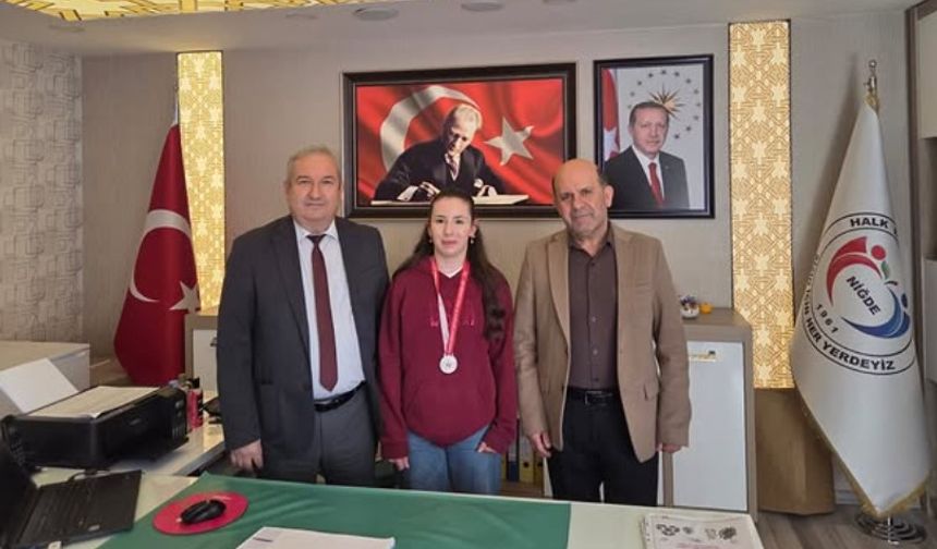 Açık lise öğrencisinden tekvando il ikinciliği