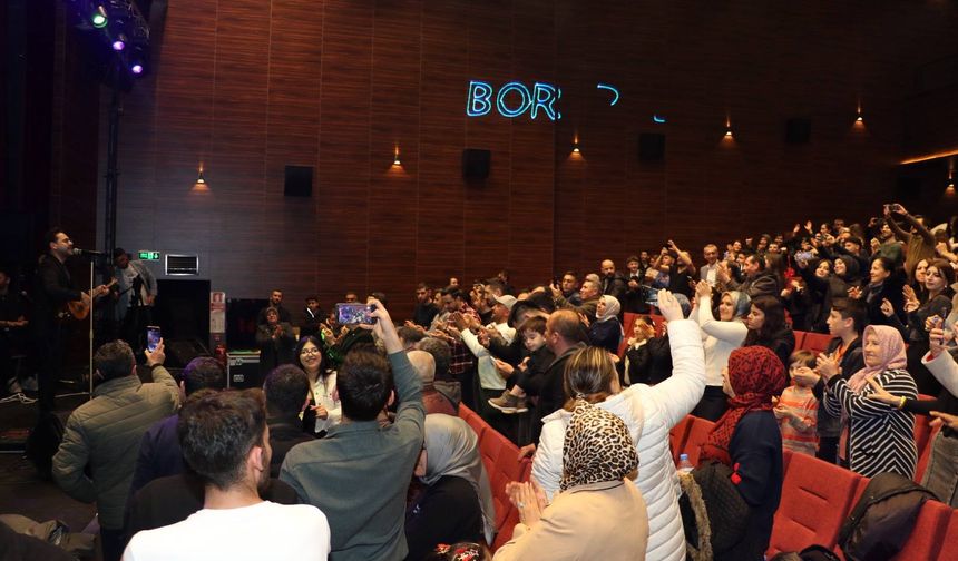 Bektaş Dolu, Bor’u coşturdu