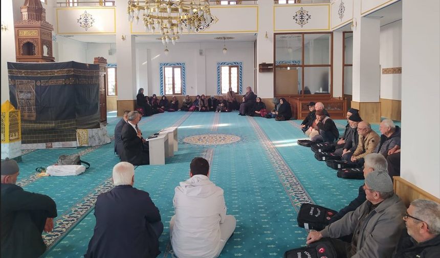 Bor’da ‘Şevval ve Ramazan Umreleri Semineri’