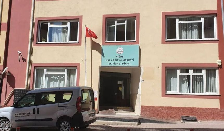 HEM, KPSS Kurslarıyla adaylara destek oluyor