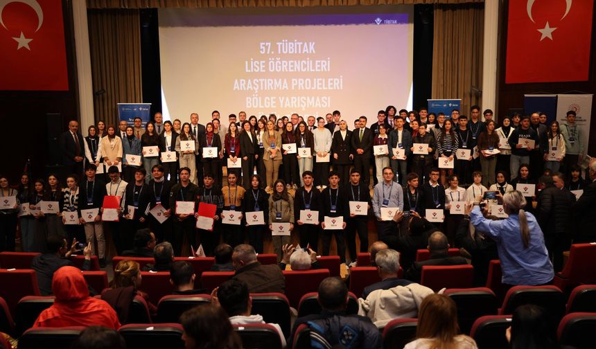Niğdeli Öğrenciler TÜBİTAK Bölge Finalinde derece elde etti