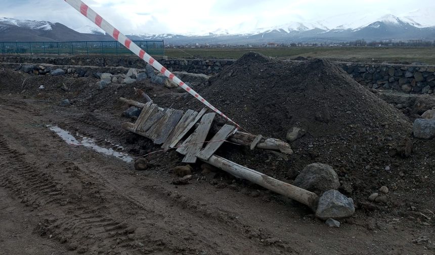 Divarlı’da Açık Su Kanalı sorunu devam ediyor (VİDEO HABER)