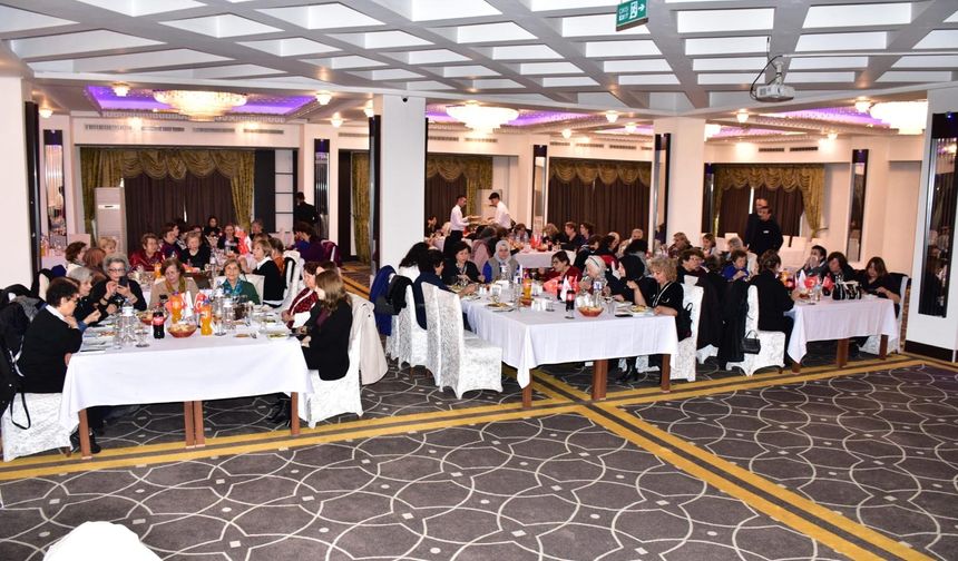 Yardım Sevenler Derneği Niğde’de 98’inci yılını kutladı