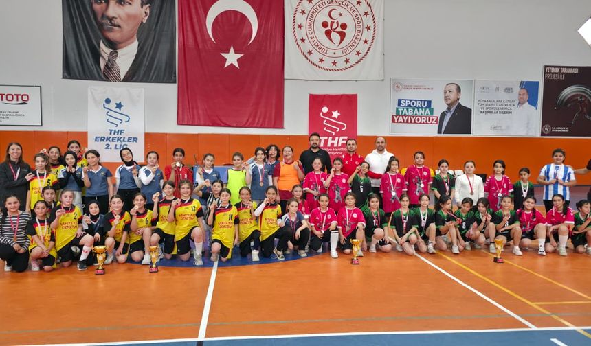 Küçükler Hentbol İl Birinciliği tamamlandı