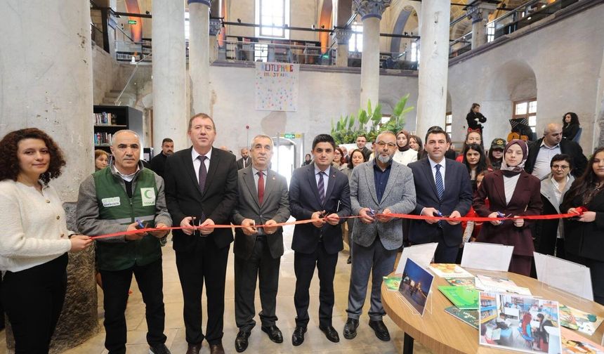 Kütüphane Haftası Niğde'de düzenlenen törenle başladı