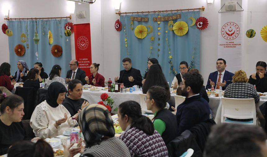 Engelsiz Yaşam Merkezi’nde iftar programı