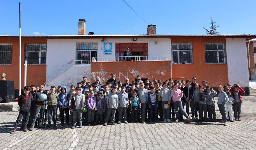 Murtaza Köyü’nde Öğrencilere iftar daveti