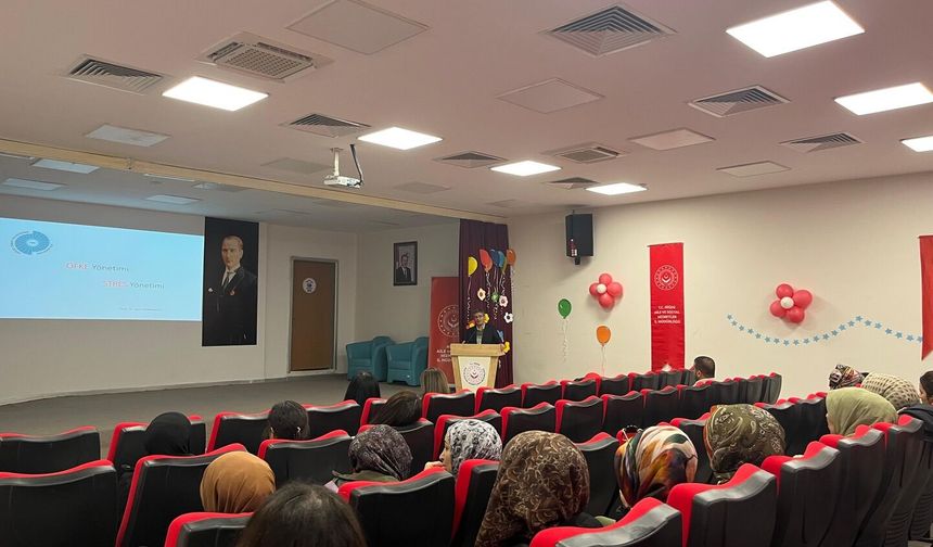 Stres ve Öfke Kontrolü Eğitimi verildi