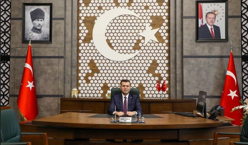Vali Akmeşe’den 18 Mart mesajı