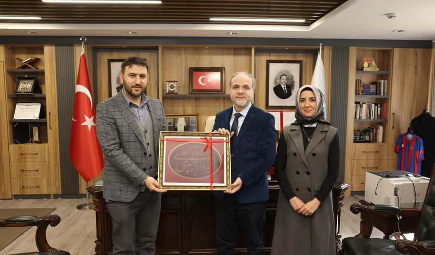 AKTAM’dan Rektör Uslu’ya ziyaret