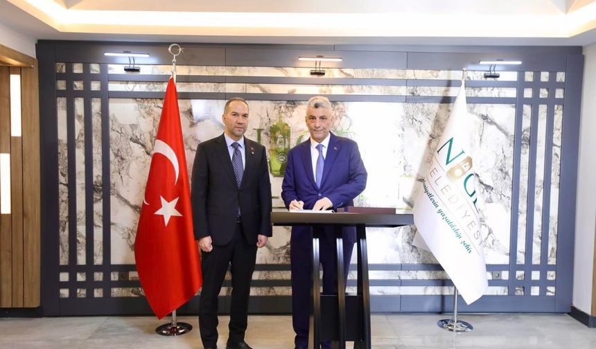 Bakan Bolat Niğde projelerine tam not verdi