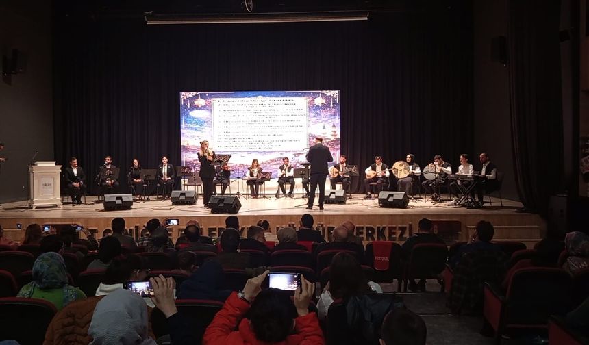 İlahi Konseriyle manevi dokunuş