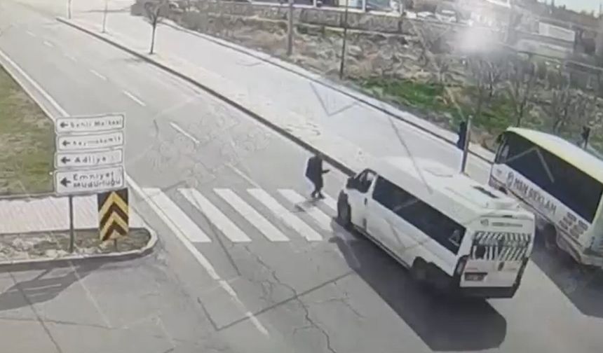 Yaya geçidinde minibüs çarpan Ayteş'in ailesi adalet istiyor