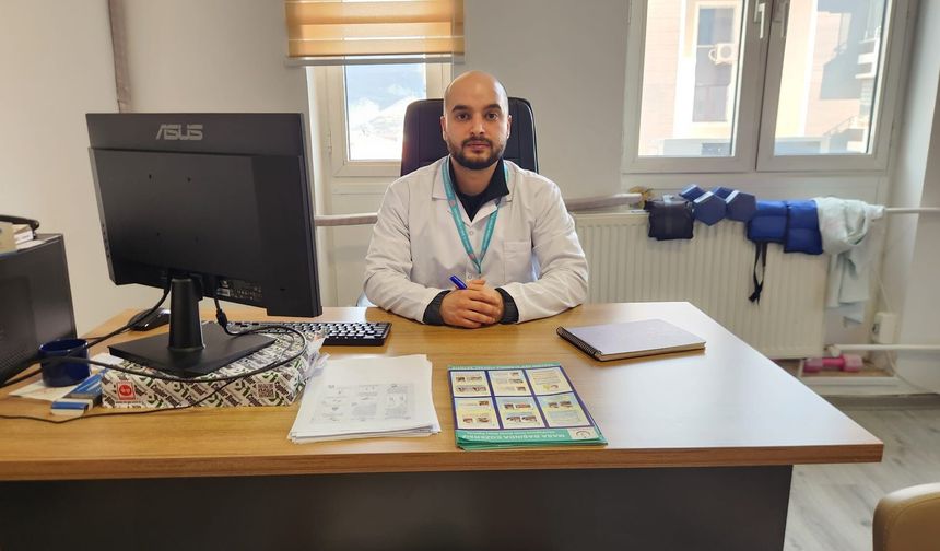 Teknoloji kullanımı artıyor, omurga rahatsızlıkları genç yaşlara iniyor