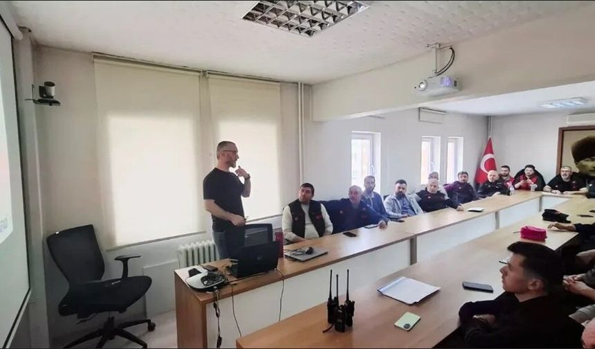 AFAD Niğde’de Haberleşme Eğitimi verildi