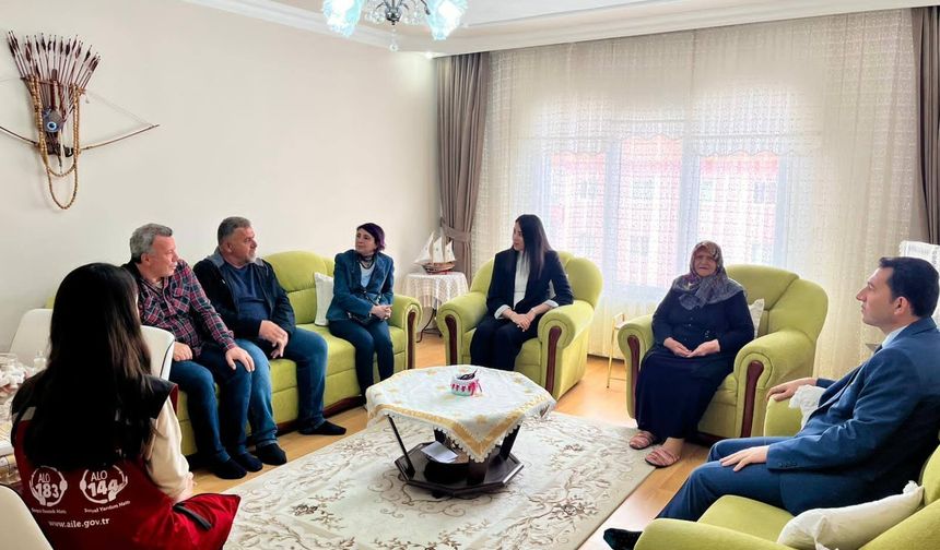 Bor’da Şehit ailesine ziyaret