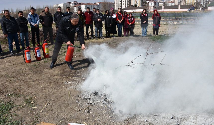 Enstitü ’de Yangın Tatbikatı