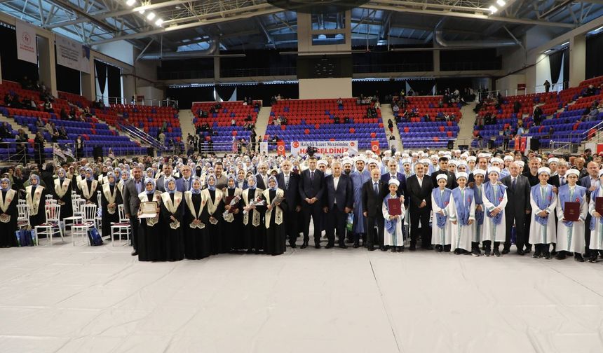 Niğde’de 111 Hafız İcazet aldı