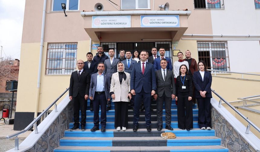 Öğrencilerle Buluşma, Öğretmenlerle İstişare