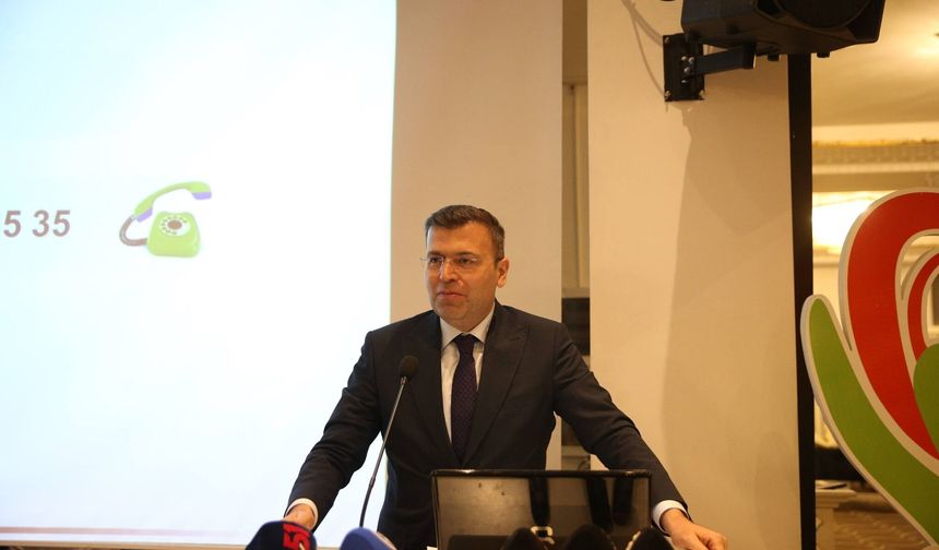 Vali Akmeşe Elma üreticileriyle görüştü