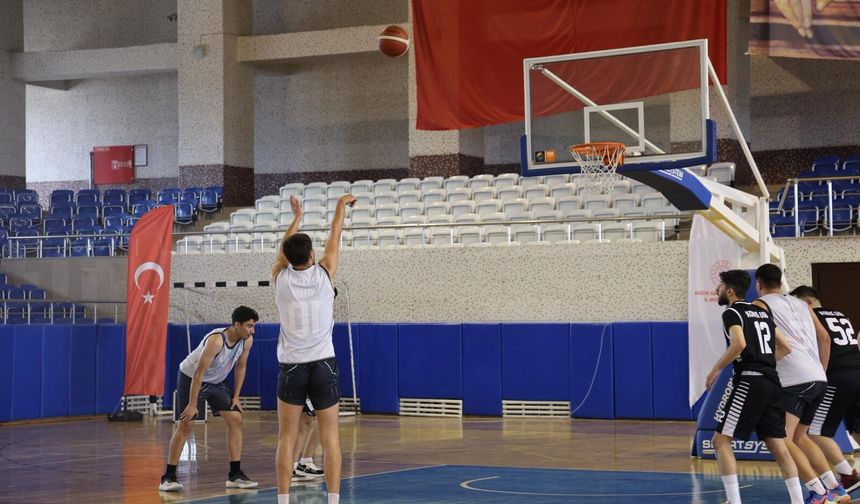 Yurtlig Basketbol müsabakaları sona erdi