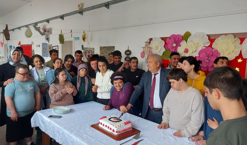 HEM ’de Engel Tanımayan Pasta