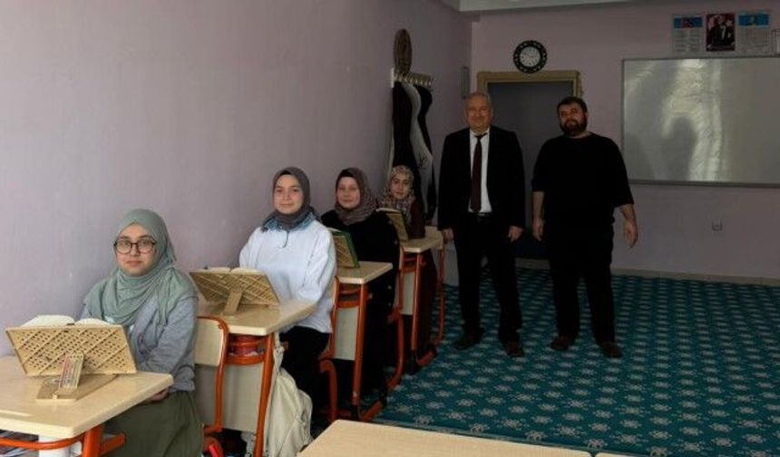 HEM’den Kız Kur’an Kursuna ziyaret