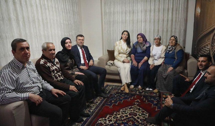Vali Akmeşe’den kazazede aileye ziyaret