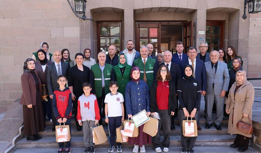 Yeşilay Yarışmasında Niğde’den derece