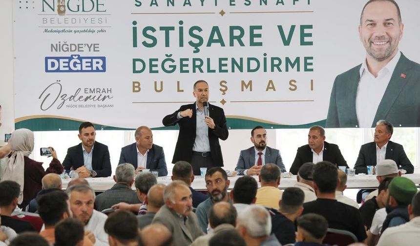 Özdemir Sanayi Esnafıyla bir araya geldi