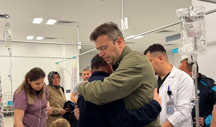 Vali Akmeşe’den Selzedelere ziyaret