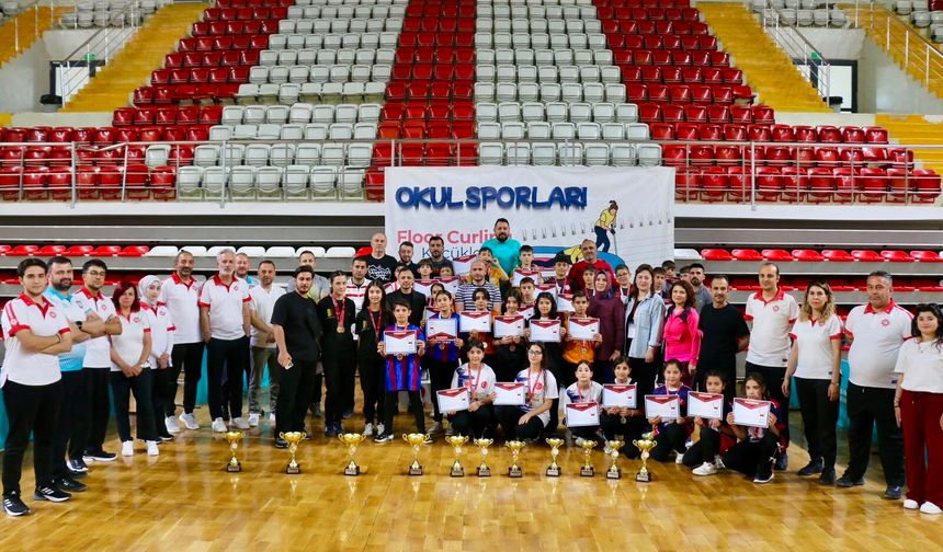 Niğde Floor Curlingde Türkiye 3'üncüsü