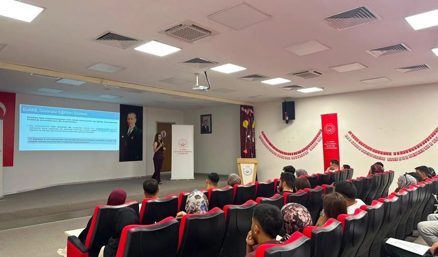 Evlenecek Gençlere Evlilik Öncesi Eğitimi