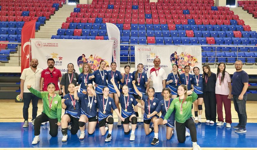Hentbolda finalistler belli oldu